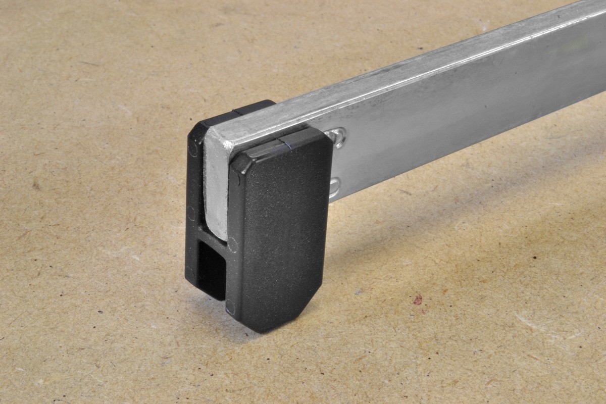 Tope y nivelador para mesa PRL400